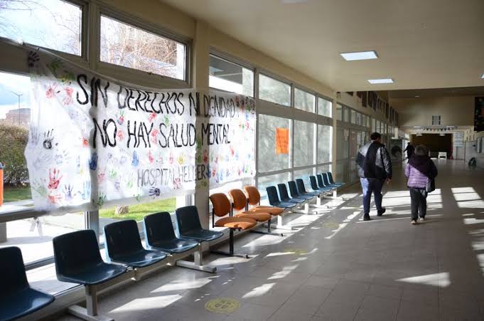 La vuelta al manicomio: el Gobierno impulsa una reforma regresiva y sin presupuesto para la Ley Nacional de Salud Mental