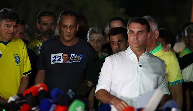 “La oposición en Brasil se está desbolsonarizando”