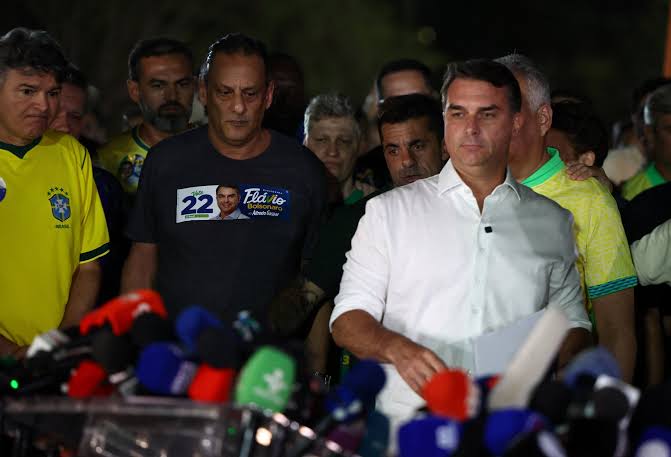 “La oposición en Brasil se está desbolsonarizando”